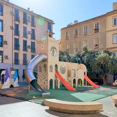 Apartment Urban Oasis In Historic Malaga